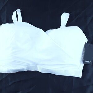 NWT 38 G Desse White comfort bra